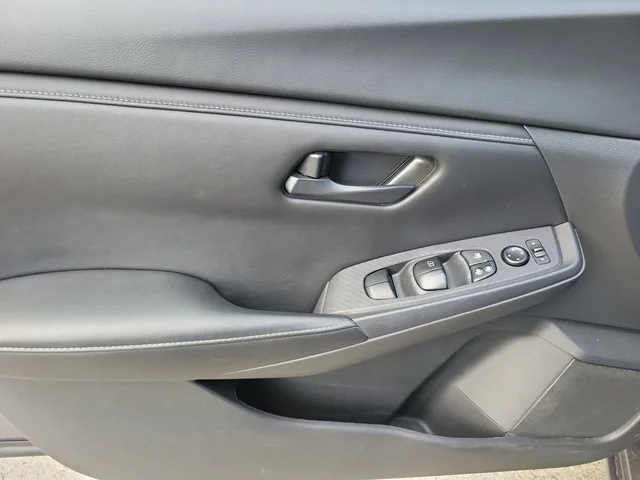SEMINUEVOS NISSAN Sentra a Estados en autogozo