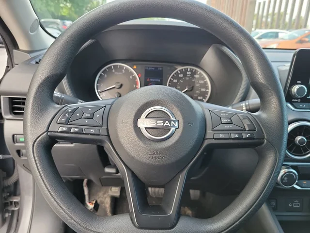 SEMINUEVOS NISSAN Sentra a Estados en autogozo