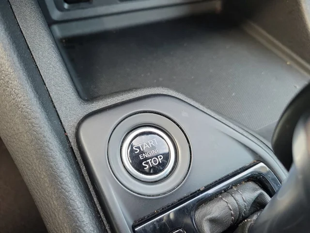 SEMINUEVOS NISSAN Sentra a Estados en autogozo