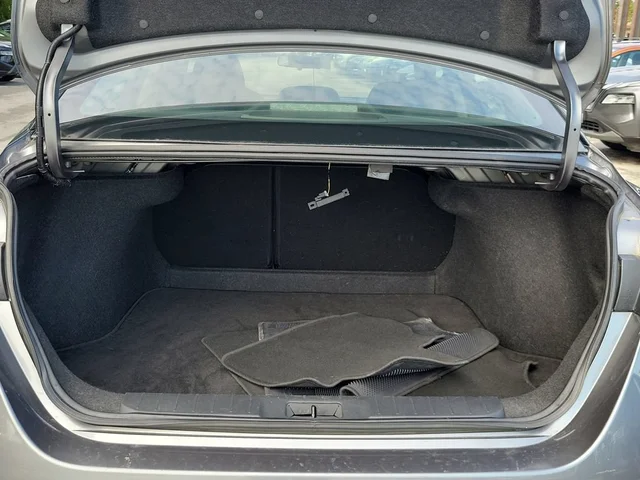 SEMINUEVOS NISSAN Sentra a Estados en autogozo