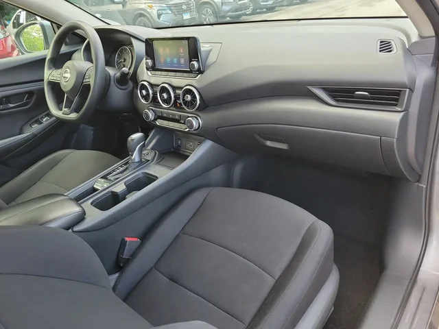 SEMINUEVOS NISSAN Sentra a Estados en autogozo