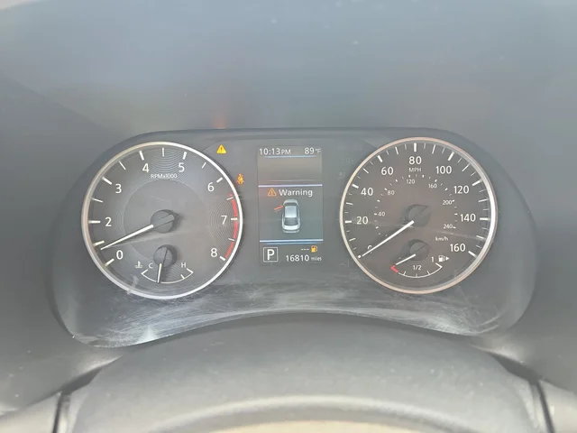 SEMINUEVOS NISSAN Sentra a Estados en autogozo