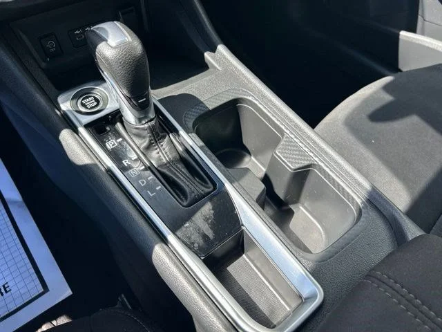 SEMINUEVOS NISSAN Sentra a Estados en autogozo