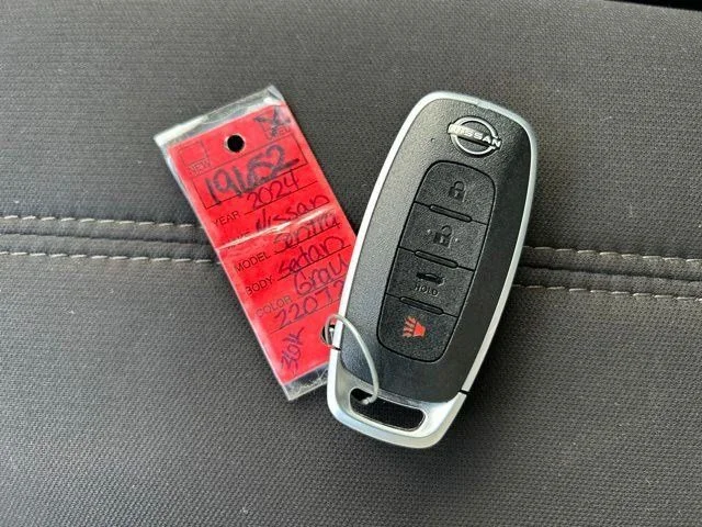 SEMINUEVOS NISSAN Sentra a Estados en autogozo