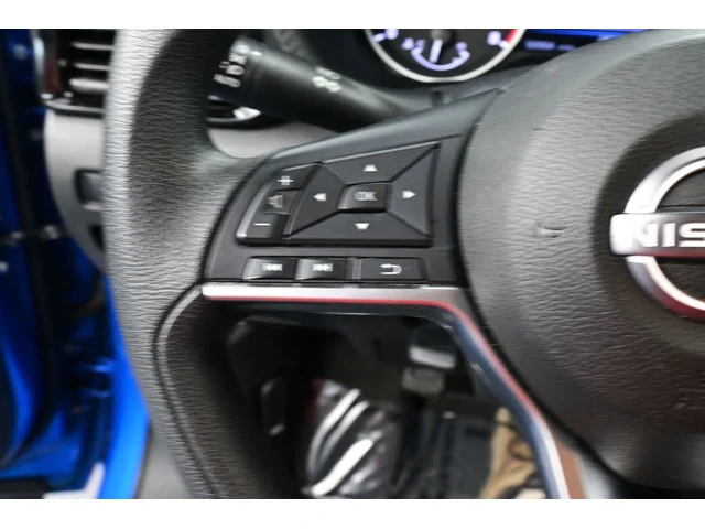 SEMINUEVOS NISSAN Sentra a Estados en autogozo