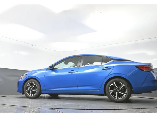 SEMINUEVOS NISSAN Sentra a Estados en autogozo