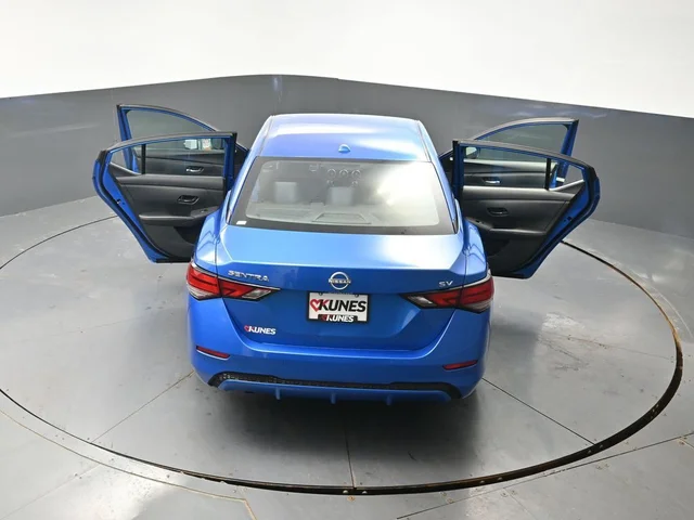 SEMINUEVOS NISSAN Sentra a Estados en autogozo