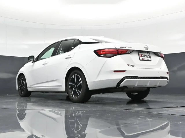 SEMINUEVOS NISSAN Sentra a Estados en autogozo