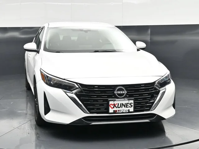 SEMINUEVOS NISSAN Sentra a Estados en autogozo
