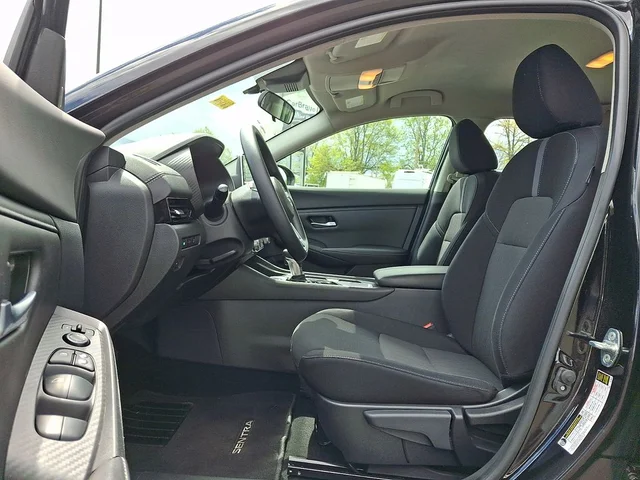 SEMINUEVOS NISSAN Sentra a Estados en autogozo