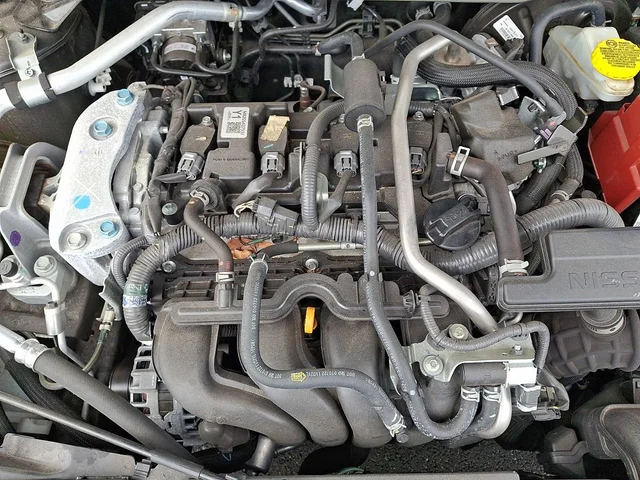 SEMINUEVOS NISSAN Sentra a Estados en autogozo