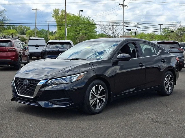 SEMINUEVOS NISSAN Sentra a Estados en autogozo