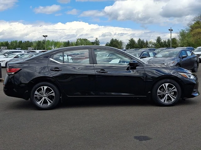 SEMINUEVOS NISSAN Sentra a Estados en autogozo