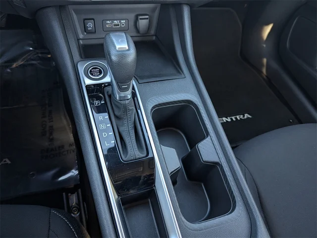 SEMINUEVOS NISSAN Sentra at Kennesaw, in Town Center Nissan