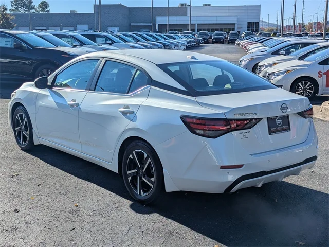 SEMINUEVOS NISSAN Sentra at Kennesaw, in Town Center Nissan