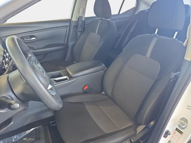 SEMINUEVOS NISSAN Sentra a Estados en autogozo