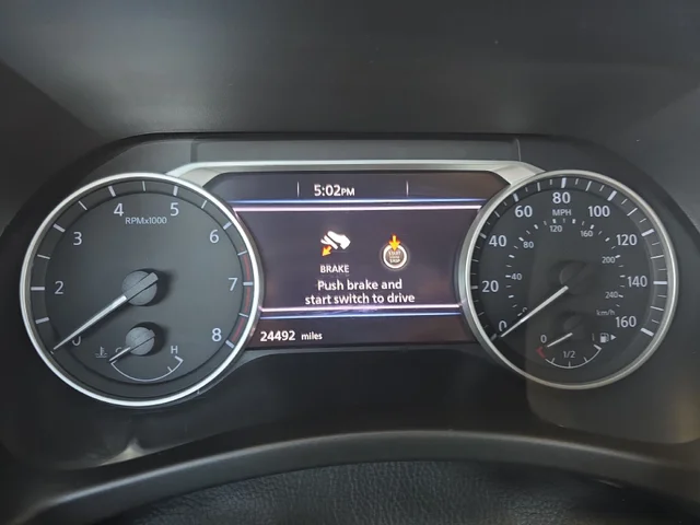 SEMINUEVOS NISSAN Sentra a Estados en autogozo