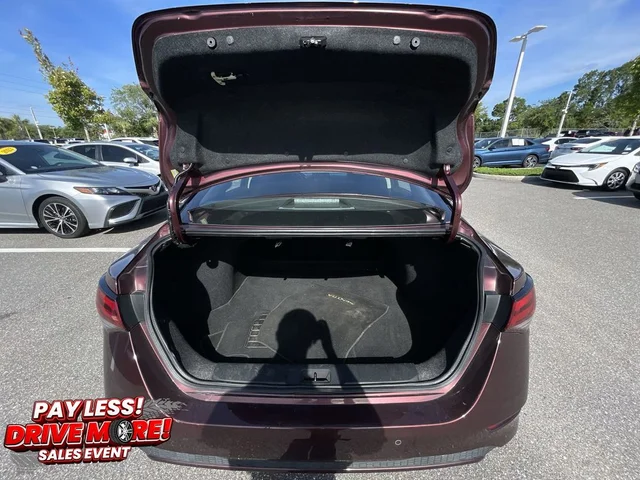 SEMINUEVOS NISSAN Sentra a Estados en autogozo