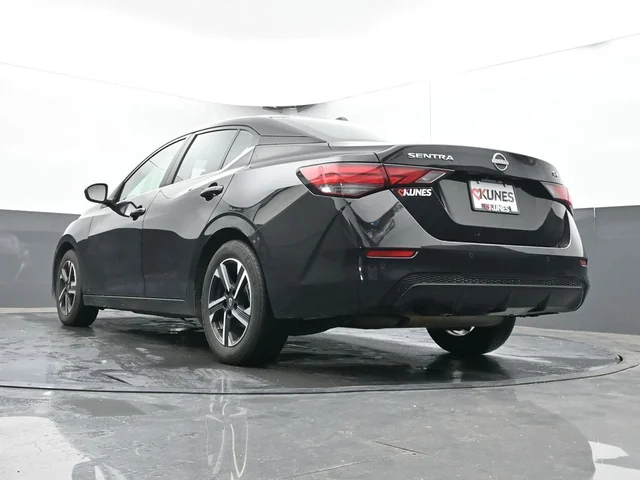 SEMINUEVOS NISSAN Sentra a Estados en autogozo
