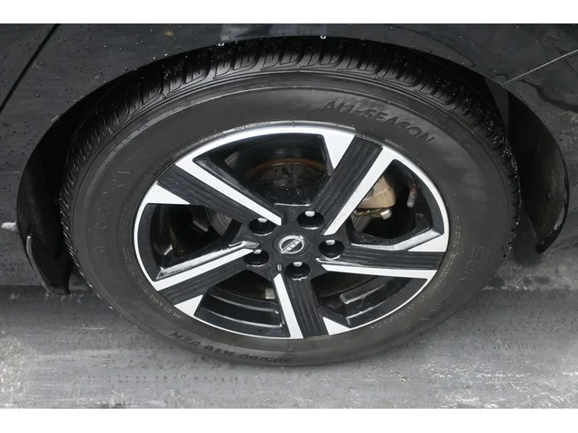 SEMINUEVOS NISSAN Sentra a Estados en autogozo