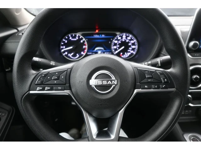 SEMINUEVOS NISSAN Sentra a Estados en autogozo