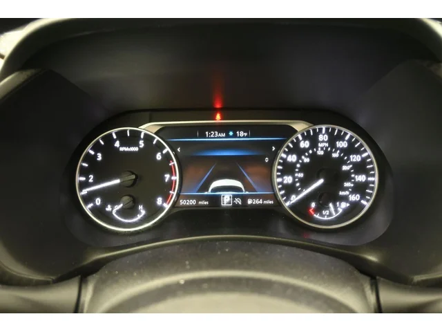 SEMINUEVOS NISSAN Sentra a Estados en autogozo