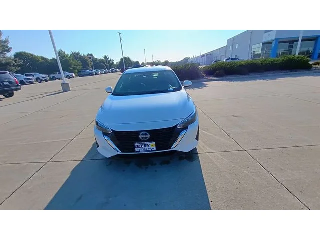 SEMINUEVOS NISSAN Sentra a Estados en autogozo