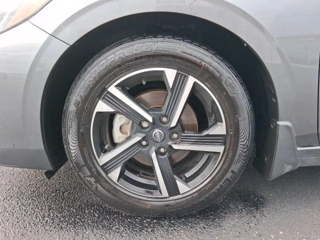 SEMINUEVOS NISSAN Sentra a Estados en autogozo