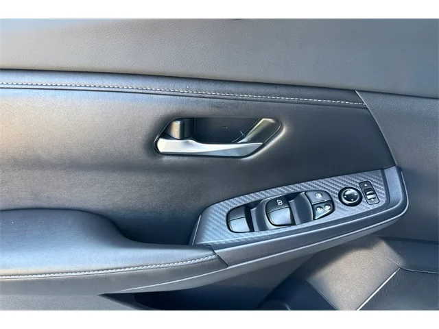 SEMINUEVOS NISSAN Sentra at ELK GROVE in Elk Grove Buick GMC