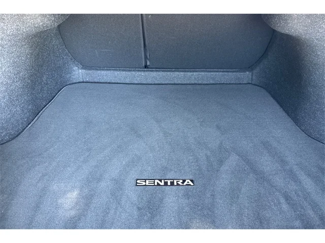 SEMINUEVOS NISSAN Sentra at ELK GROVE in Elk Grove Buick GMC