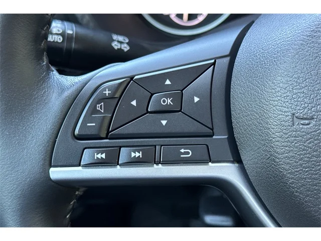 SEMINUEVOS NISSAN Sentra at ELK GROVE in Elk Grove Buick GMC