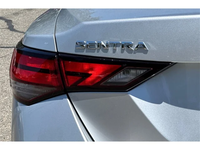 SEMINUEVOS NISSAN Sentra at ELK GROVE in Elk Grove Buick GMC