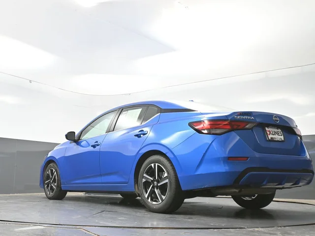SEMINUEVOS NISSAN Sentra a Estados en autogozo