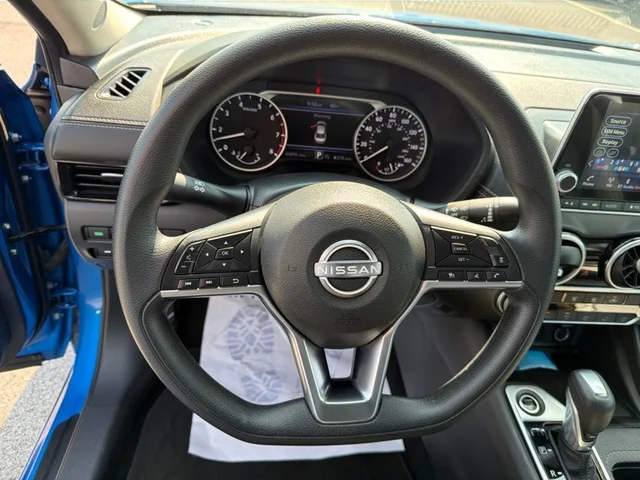 SEMINUEVOS NISSAN Sentra a Estados en autogozo