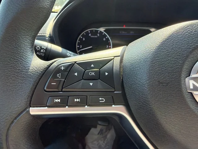SEMINUEVOS NISSAN Sentra a Estados en autogozo