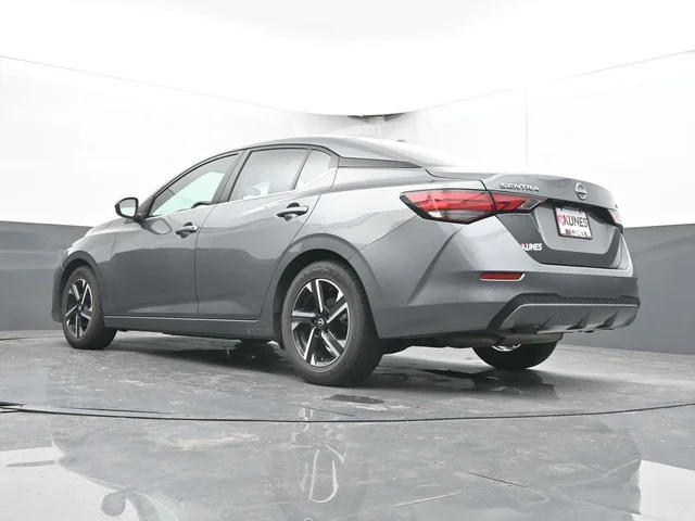 SEMINUEVOS NISSAN Sentra a Estados en autogozo