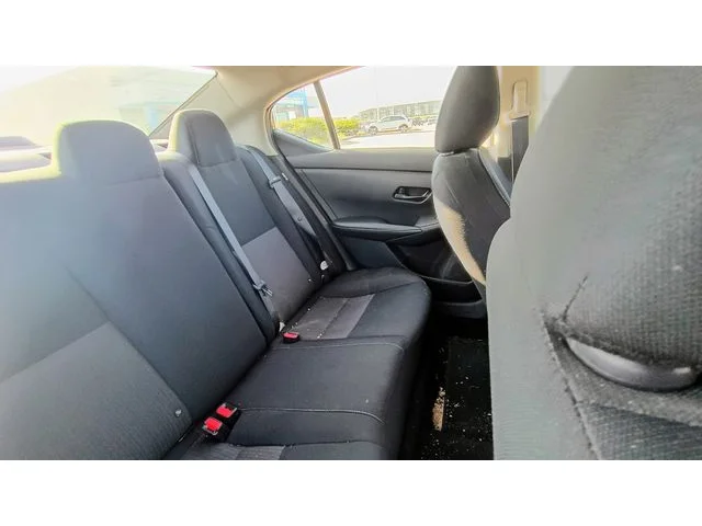 SEMINUEVOS NISSAN Sentra a Estados en autogozo