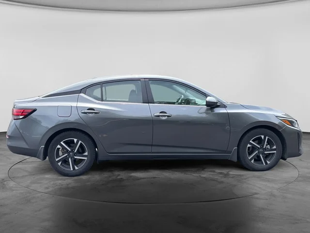 SEMINUEVOS NISSAN Sentra a Estados en autogozo