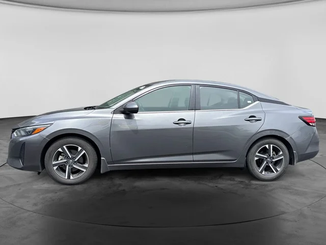 SEMINUEVOS NISSAN Sentra a Estados en autogozo