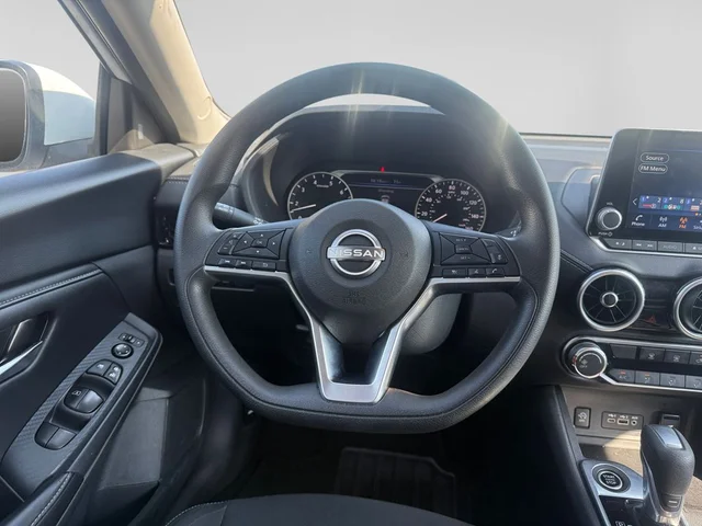 SEMINUEVOS NISSAN Sentra a Estados en autogozo