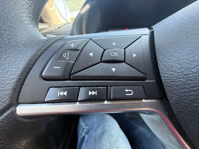 SEMINUEVOS NISSAN Sentra a Estados en autogozo