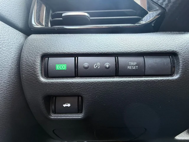 SEMINUEVOS NISSAN Sentra a Estados en autogozo
