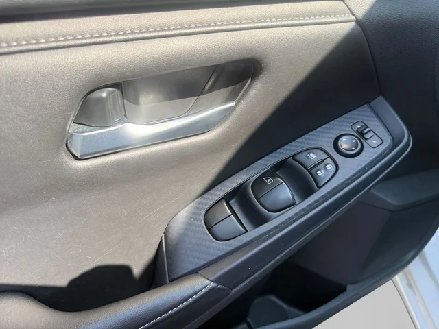 SEMINUEVOS NISSAN Sentra a Estados en autogozo