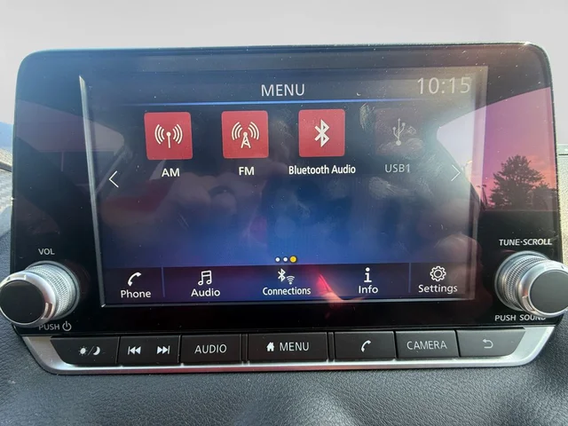 SEMINUEVOS NISSAN Sentra a Estados en autogozo