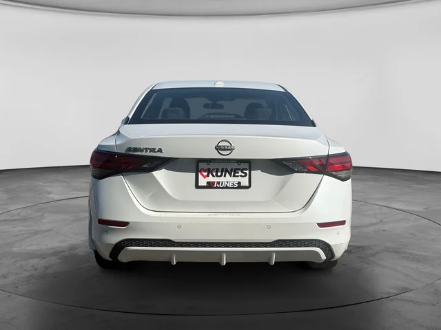 SEMINUEVOS NISSAN Sentra a Estados en autogozo