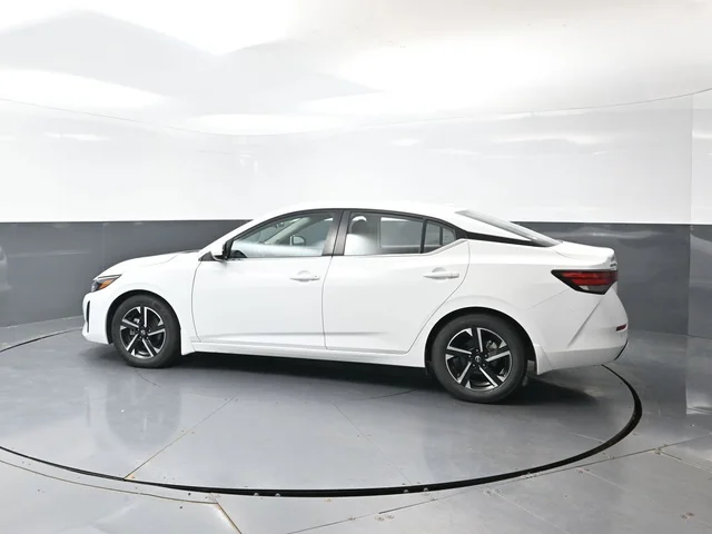 SEMINUEVOS NISSAN Sentra a Estados en autogozo