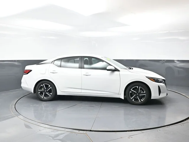 SEMINUEVOS NISSAN Sentra a Estados en autogozo