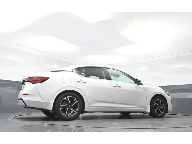 SEMINUEVOS NISSAN Sentra a Estados en autogozo