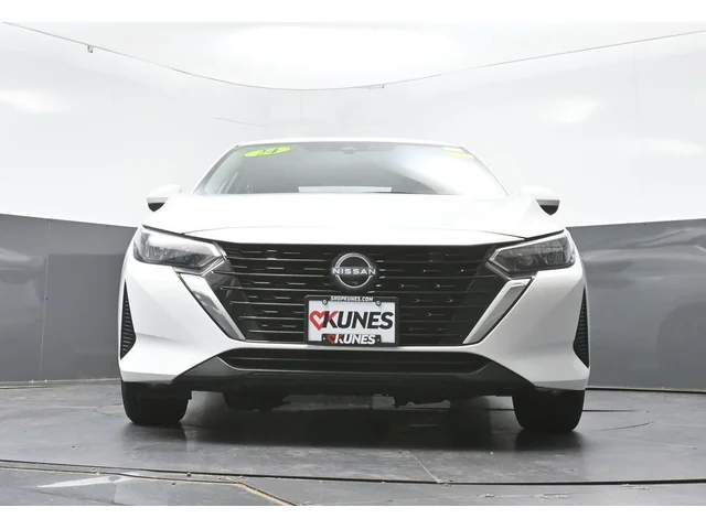 SEMINUEVOS NISSAN Sentra a Estados en autogozo