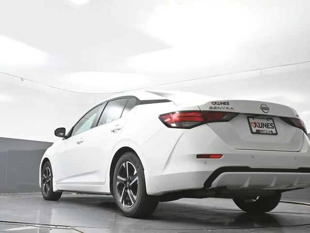 SEMINUEVOS NISSAN Sentra a Estados en autogozo